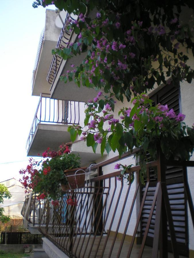 Apartmani Danica Biograd Na Moru Buitenkant foto